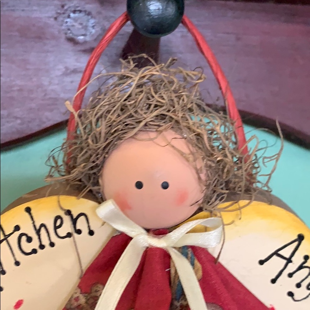 Country Kitchen Wood Angel Wall/Table Decoration - Picture 2 of 8